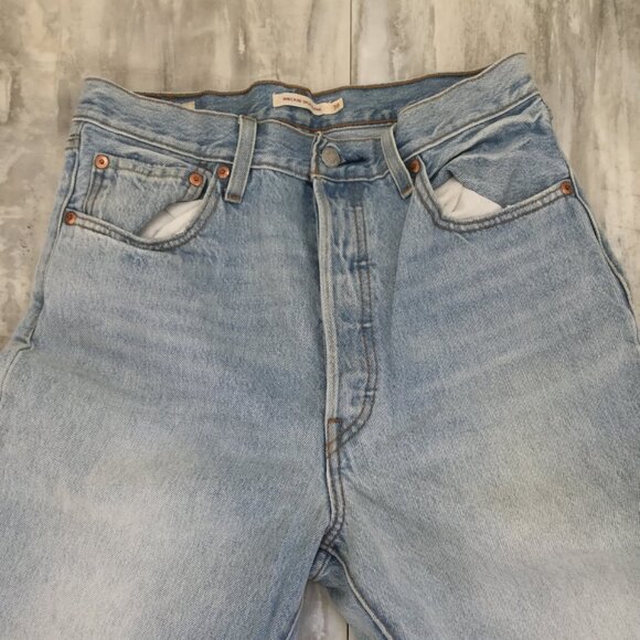 Levi's Ribcage Split Fare Jean 30 - Picture 9 of 16